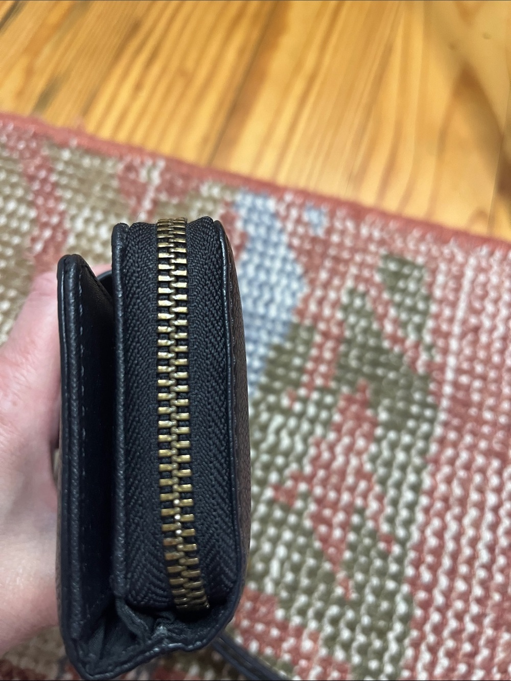 Fossil Black Leather Wristlet Wallet - Picture 2 of 12
